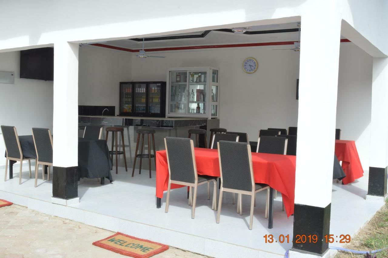 Sukuta Nema Guest House Bandżul Zewnętrze zdjęcie