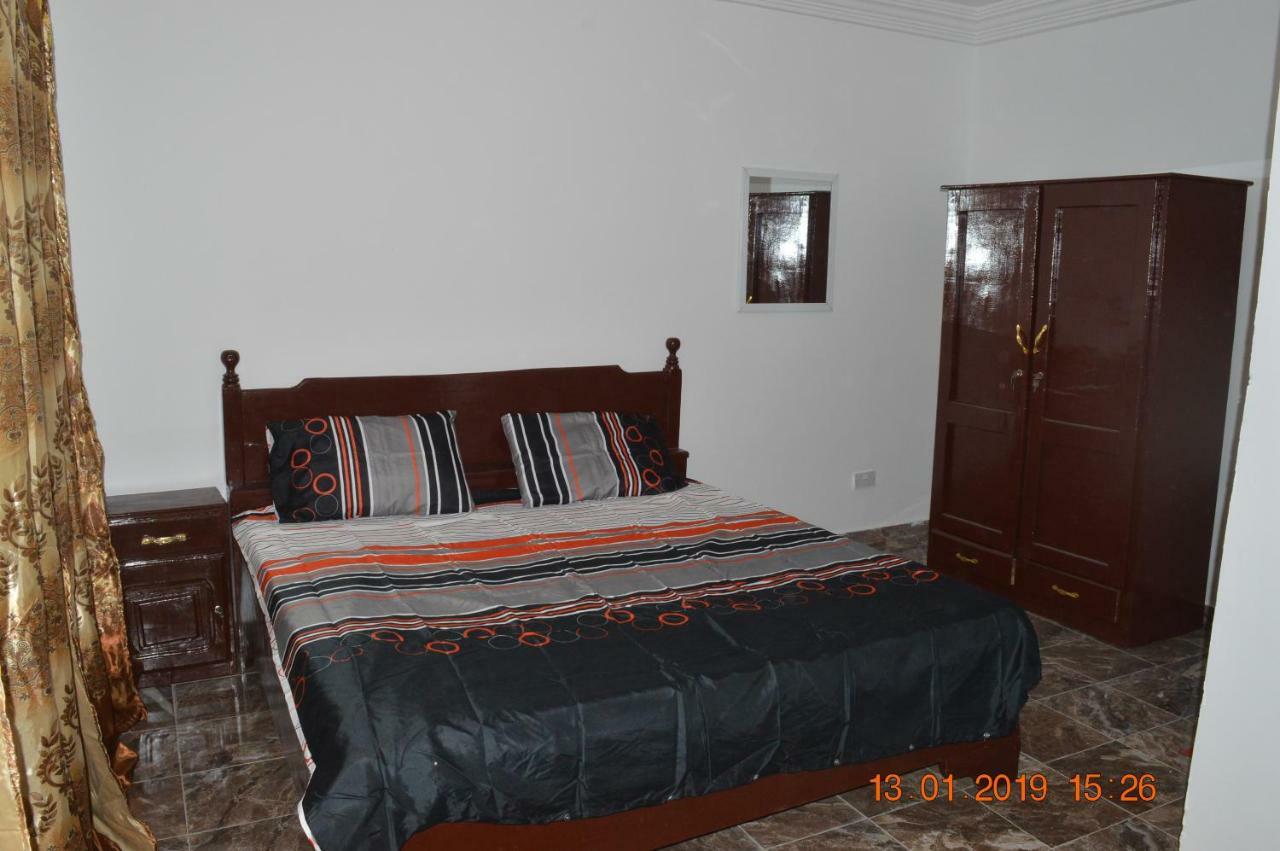 Sukuta Nema Guest House Bandżul Zewnętrze zdjęcie