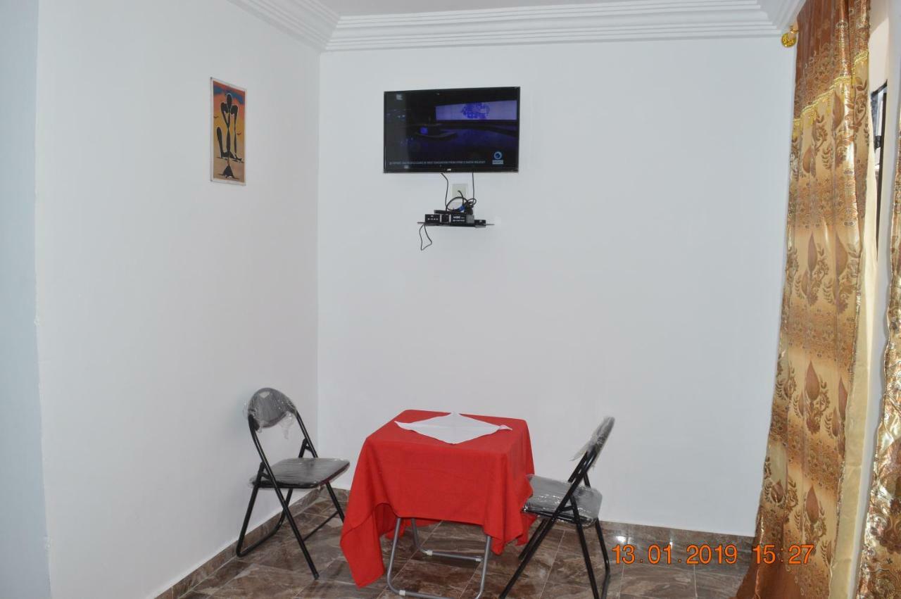 Sukuta Nema Guest House Bandżul Zewnętrze zdjęcie