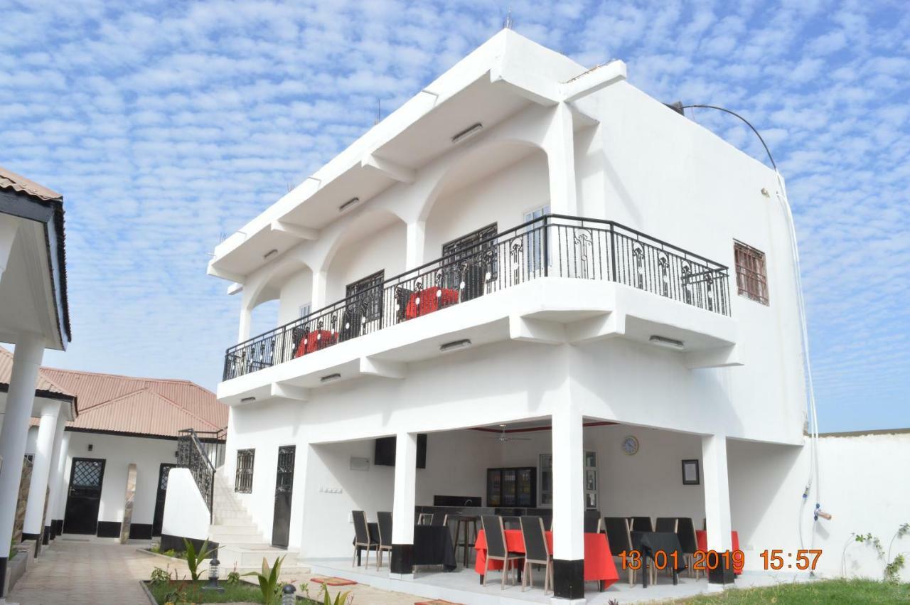 Sukuta Nema Guest House Bandżul Zewnętrze zdjęcie