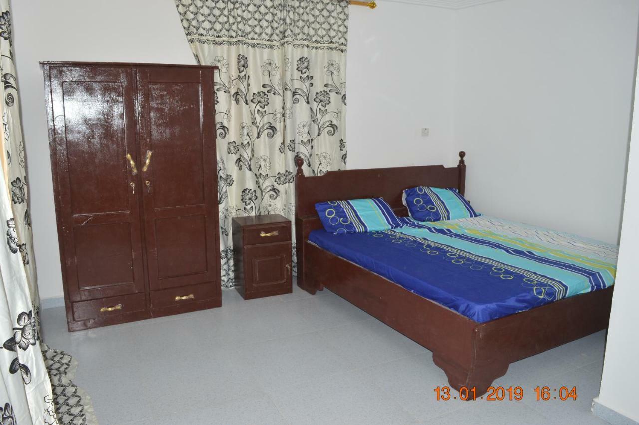 Sukuta Nema Guest House Bandżul Zewnętrze zdjęcie