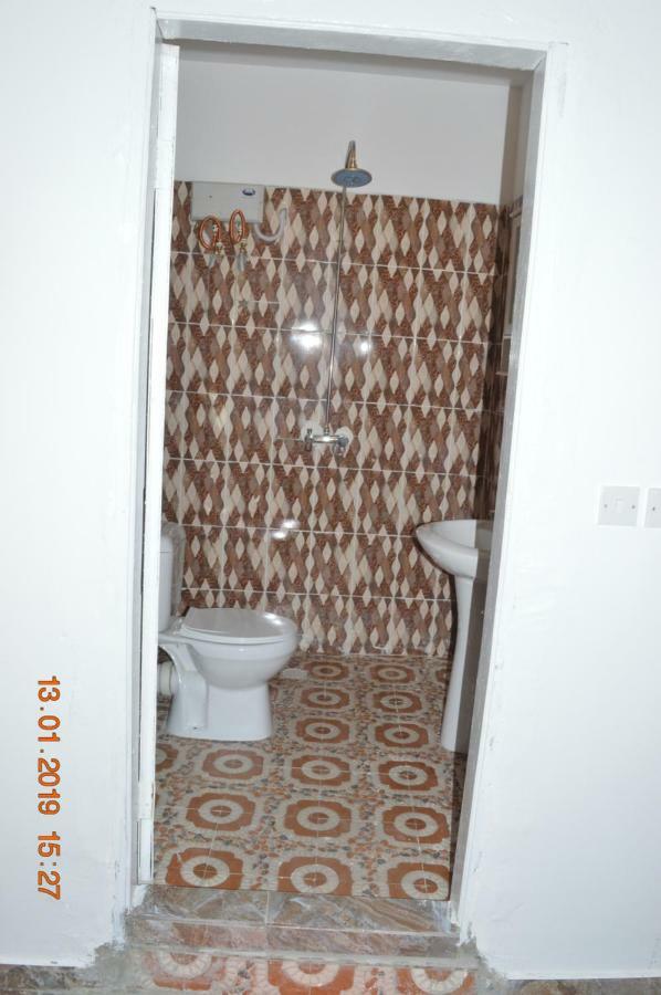 Sukuta Nema Guest House Bandżul Zewnętrze zdjęcie